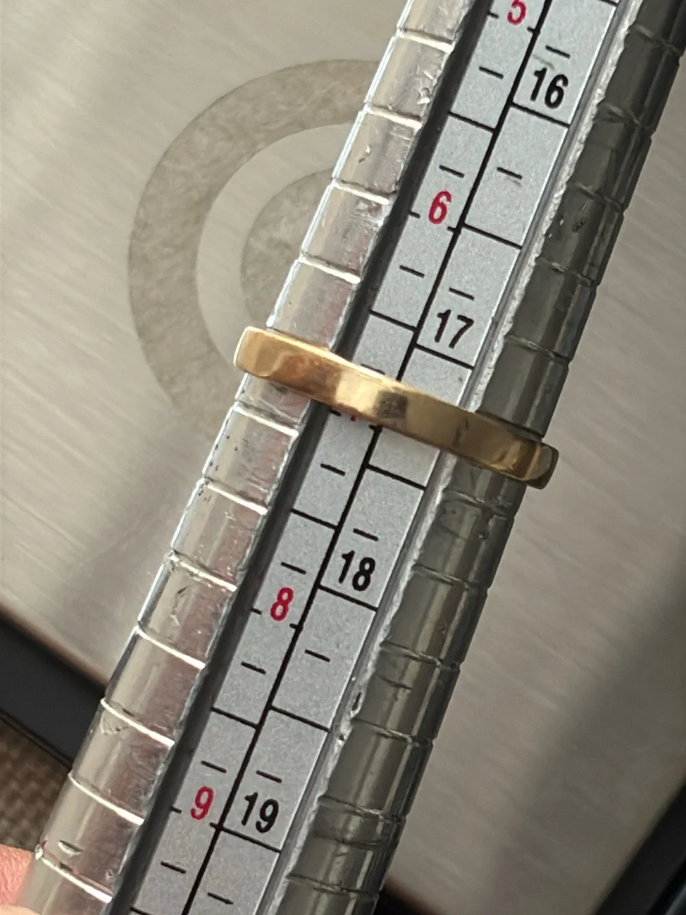 N/A elegant solid